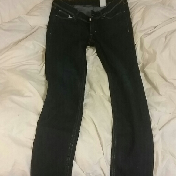 H&m low-rise dark wash jeans