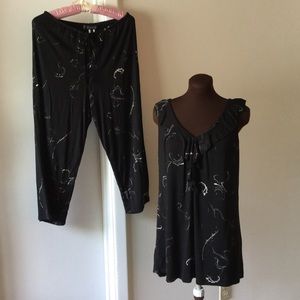 Black patterned 2 piece