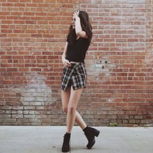 Brandy Melville Melanie Shorts