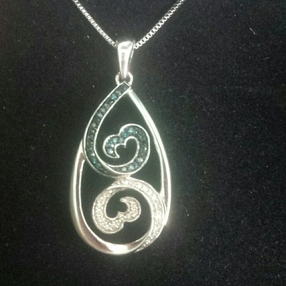 Open heart collection necklace