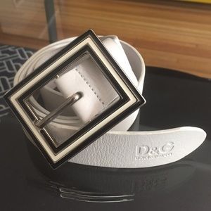 Dolce and Gabanna - white belt