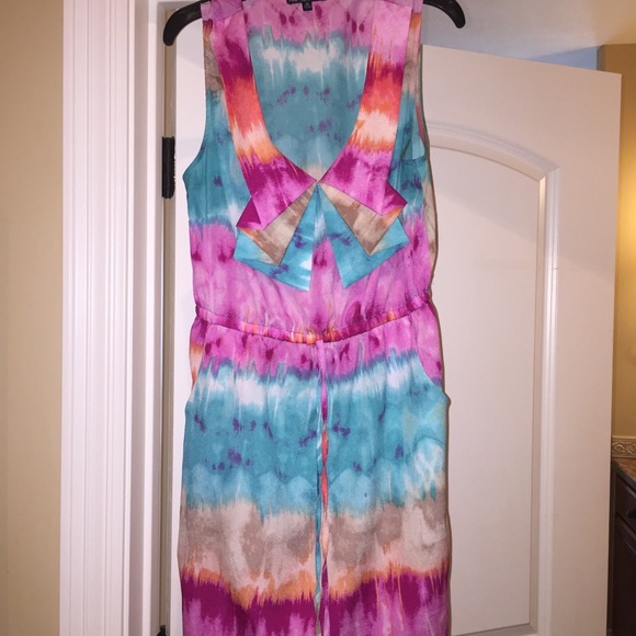 Dress - Picture 2 of 3