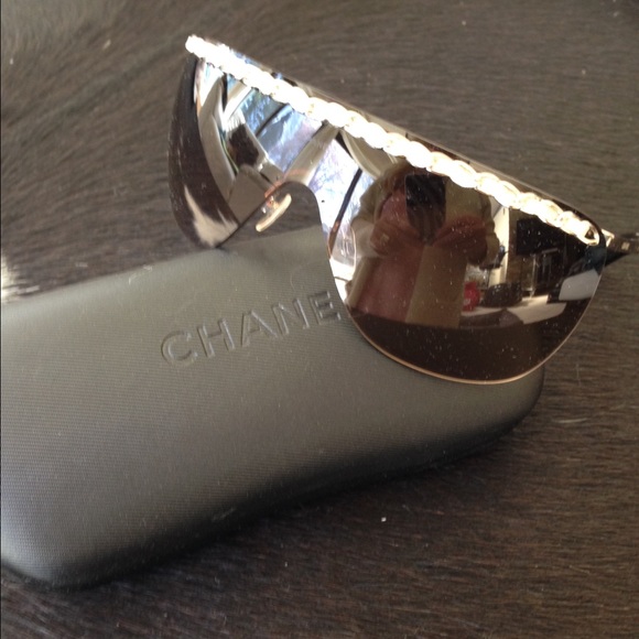 Chanel Accessories - Chanel- Iconic Leather Chain Embellish, Brown Lens