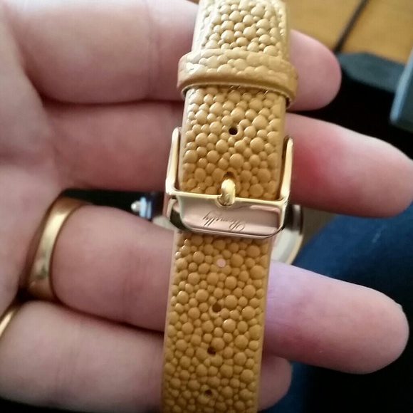 Designer Watch - Picture 2 of 4