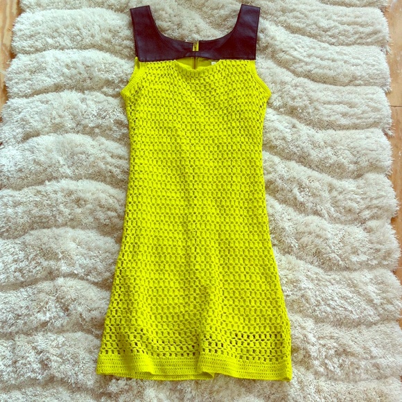 Gianni Bini Dresses & Skirts - Crochet dress