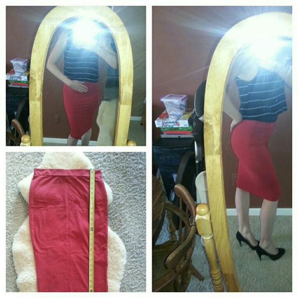 ❌❌ SOLD IN BUNDLE NWOT Red Midi Pencil Skirt 💃👠 - Picture 3 of 3