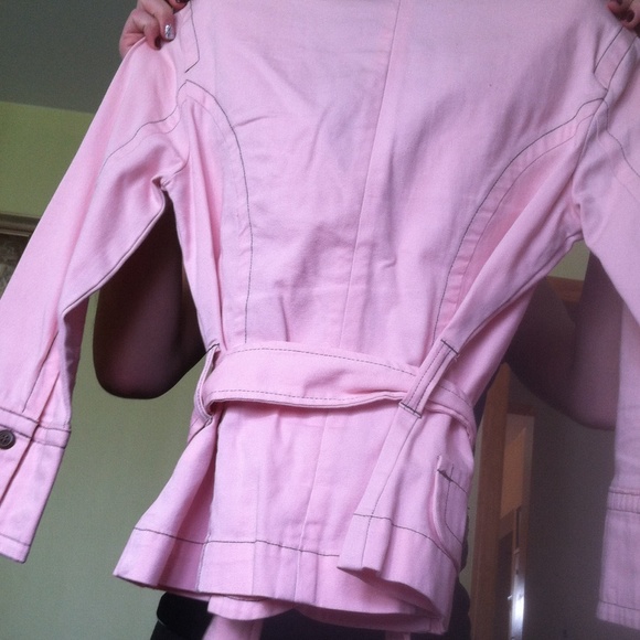 Pink jacket - Picture 2 of 2
