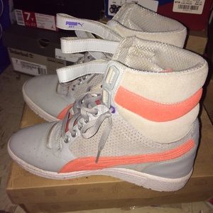 Puma wedges*the filter makes them look dirty, srry