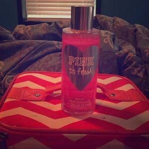 Pink So Fresh body mist
