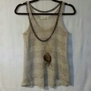 Crochet high low tanktop