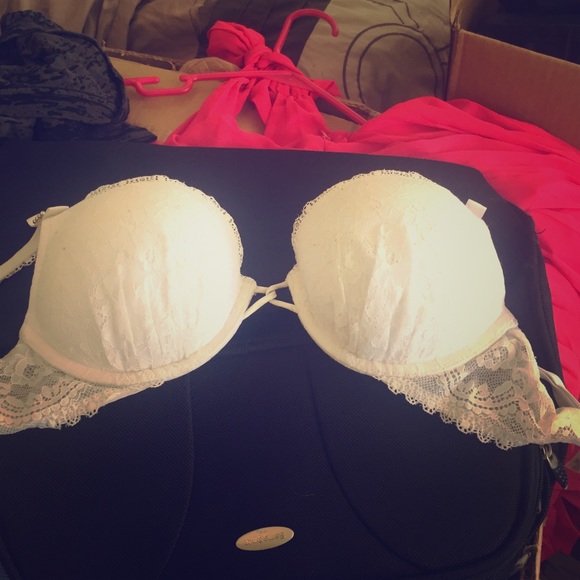 Victoria secret bombshell