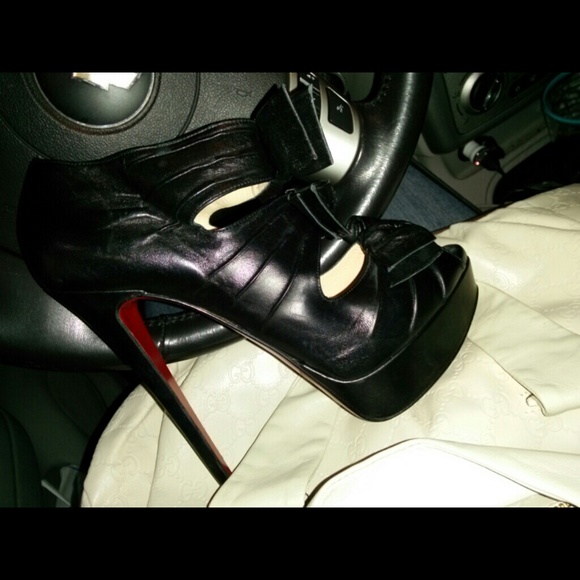 Sold - Picture 3 of 4