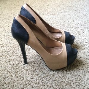 BCBG heels