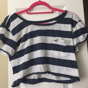 Hollister crop top. !!