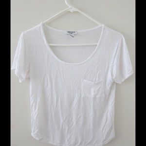 White pocket crop top shirt