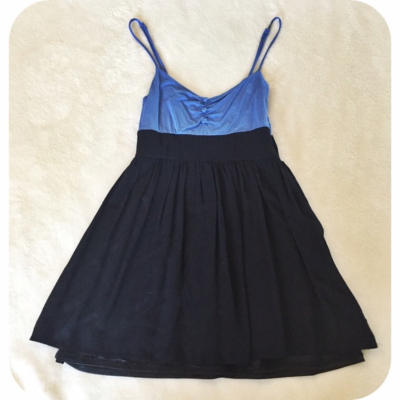 Forever 21 Dresses & Skirts - Blue and black dress