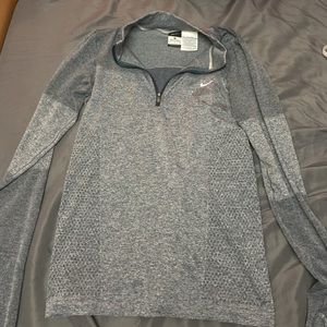 Nike run pullover