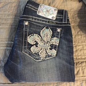 Miss Me signature straight jeans