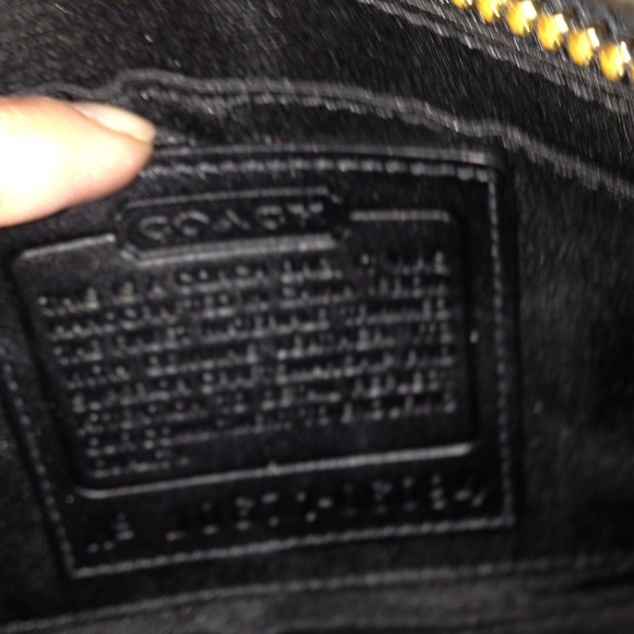 Authentic Coach Bag -small *Never used!! - Picture 2 of 4