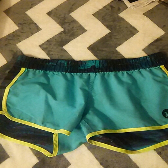Hurley teal shorts