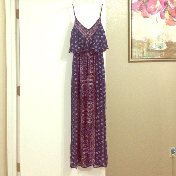 ☀️Express medium maxi dress☀️