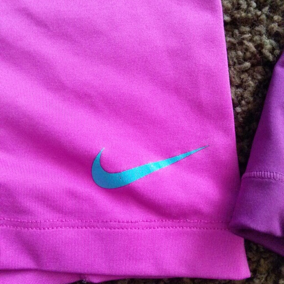 Nike Pro - Picture 2 of 4
