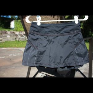 Lululemon Run: Reflection Skirt Size 2