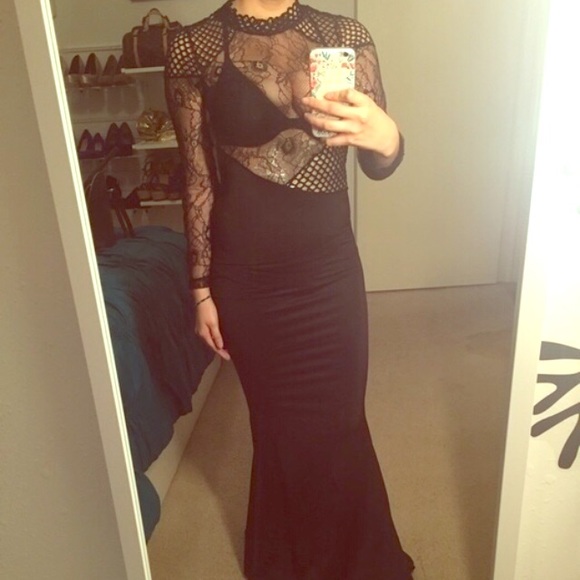 Black Lace Mermaid Dress!