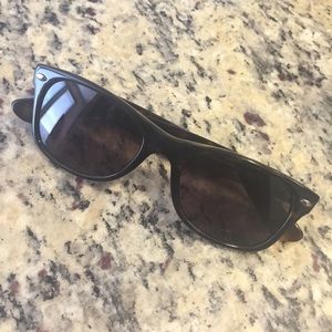 Ray-Ban Tortoise New Wayfarer Sunglasses