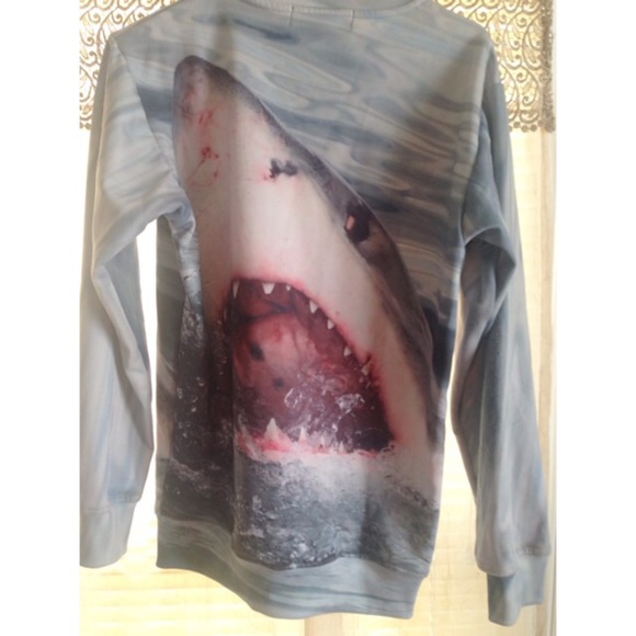 Shark Crewneck - Picture 2 of 2