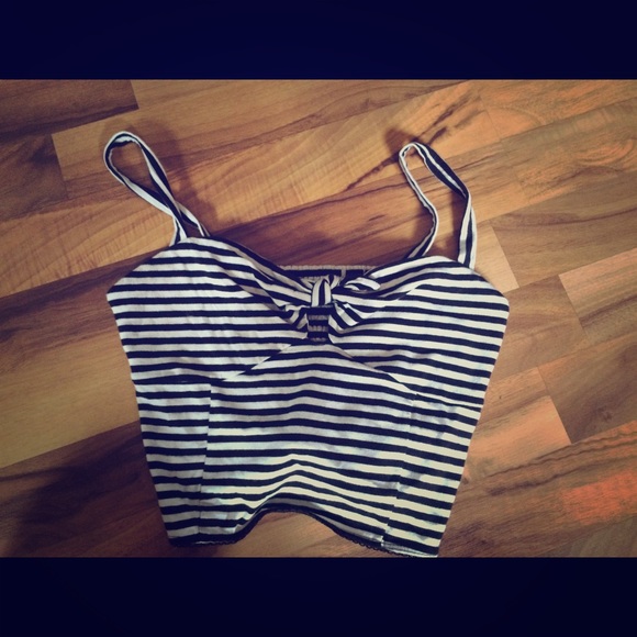 Crop top striped - Picture 1 of 1
