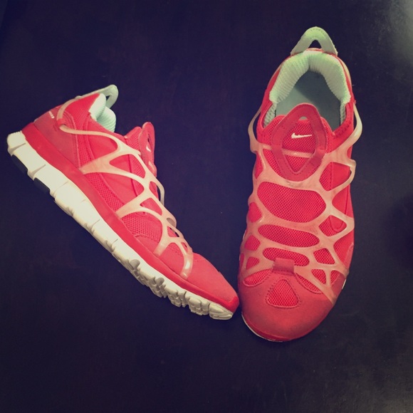 Nike Free 5.0 red shoes size US 8