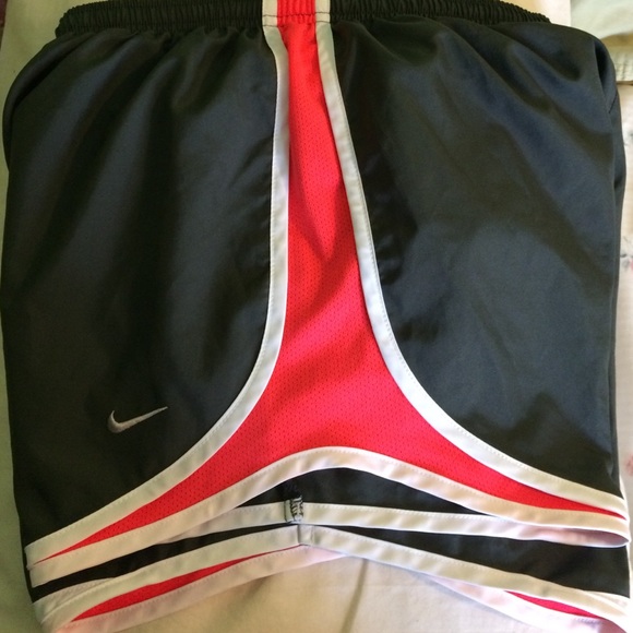 Nike tempo shorts