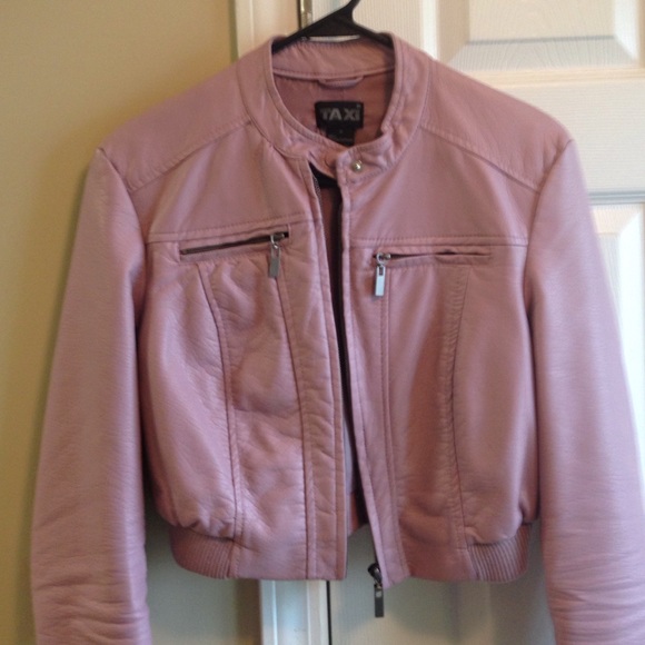 Leather Jacket😊😊😊 - Picture 3 of 4