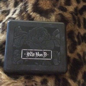 Kat Von D bronzer in Shady Business I.