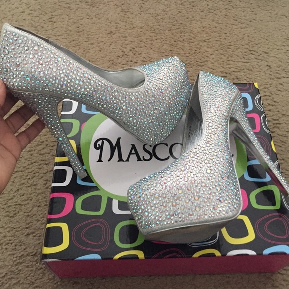 heels !Absolutely perfect for the special occasion