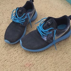 Nike running Roshe Runs !