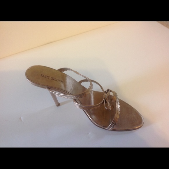 Kurt Geiger Size 40 satin gold sandals