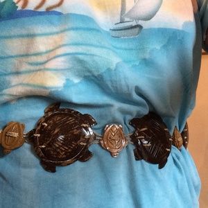 Coconut shell hand carved turtle belt