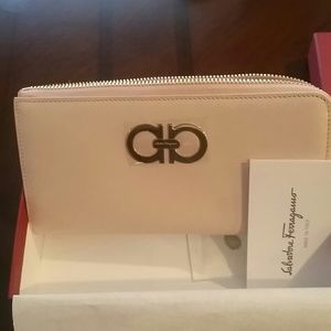Salvatore Ferragamo wallet