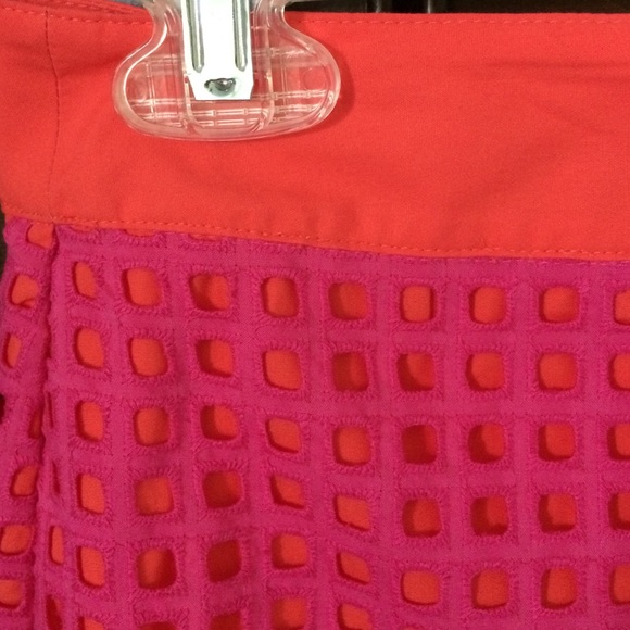 Orange and pink eyelet lace pencil skirt - Picture 3 of 4