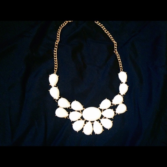 Statement necklace 😍