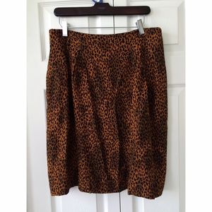 Jones New York cheetah print skirt