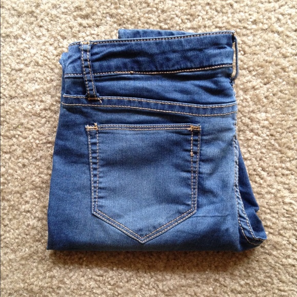 Mossimo jeans - Picture 2 of 4