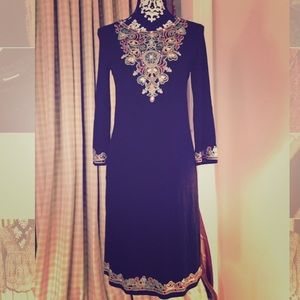 I.N.C. embroidered black dress side Small