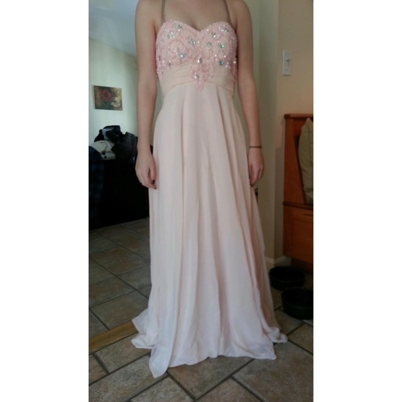 NWOT Light pink/coral prom dress