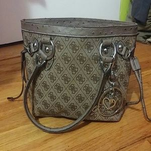 Reduced!!! Guess purse