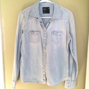 Light Demin button-up