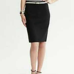 💙💙DANA BUCHMAN  Black Pencil Skirt