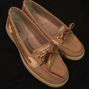 Tan & gold Sperry's